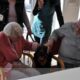 Besuch im Seniorenheim mit Nayhra und Hugh